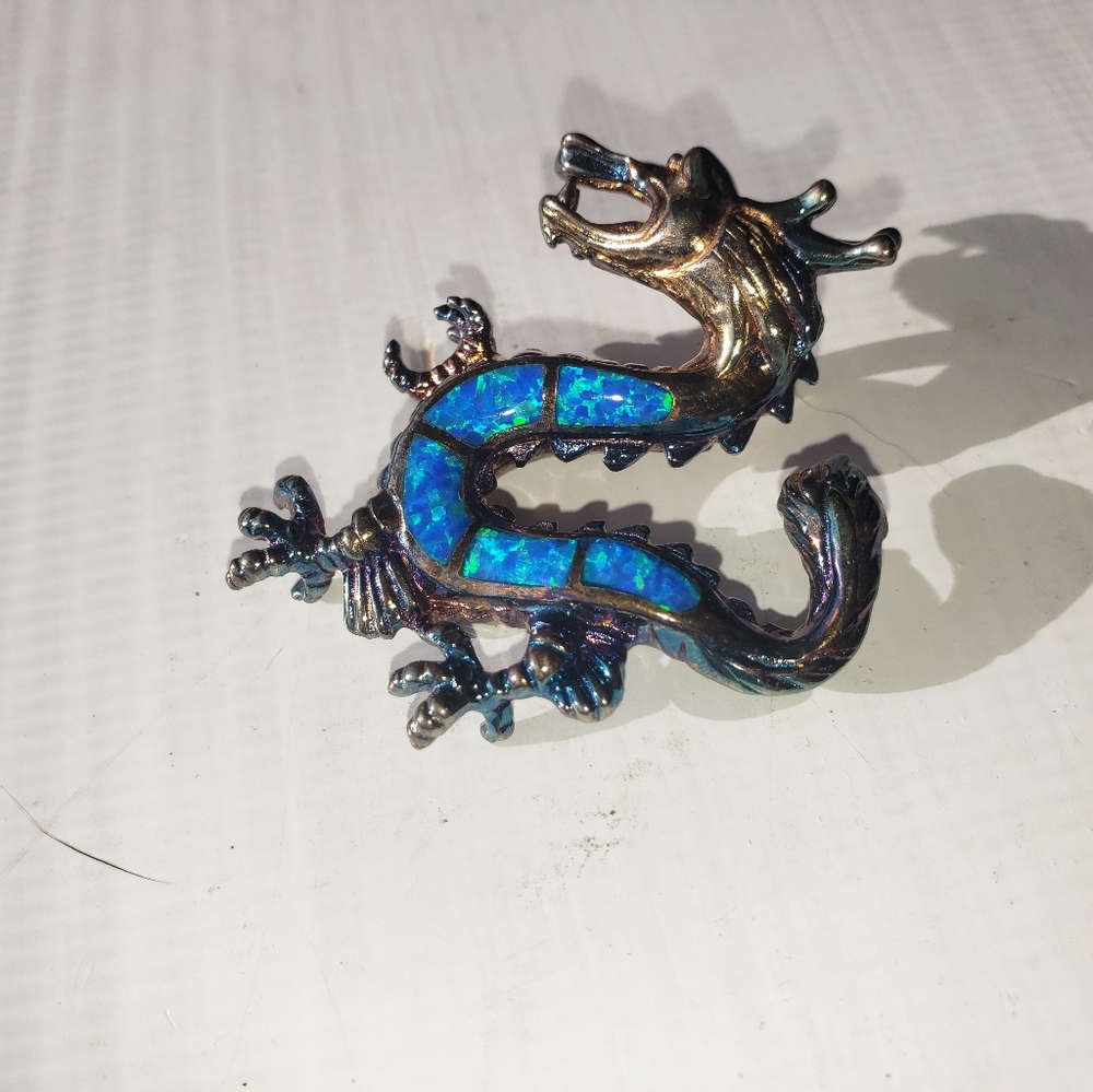 Elegant Blue and Silver Dragon Necklace